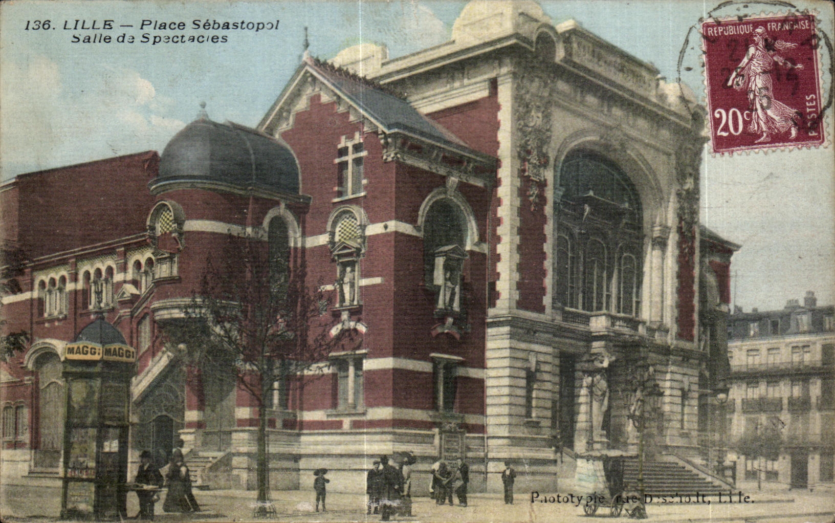 CPA Lille Place Sebastopol Salle de Spectacles