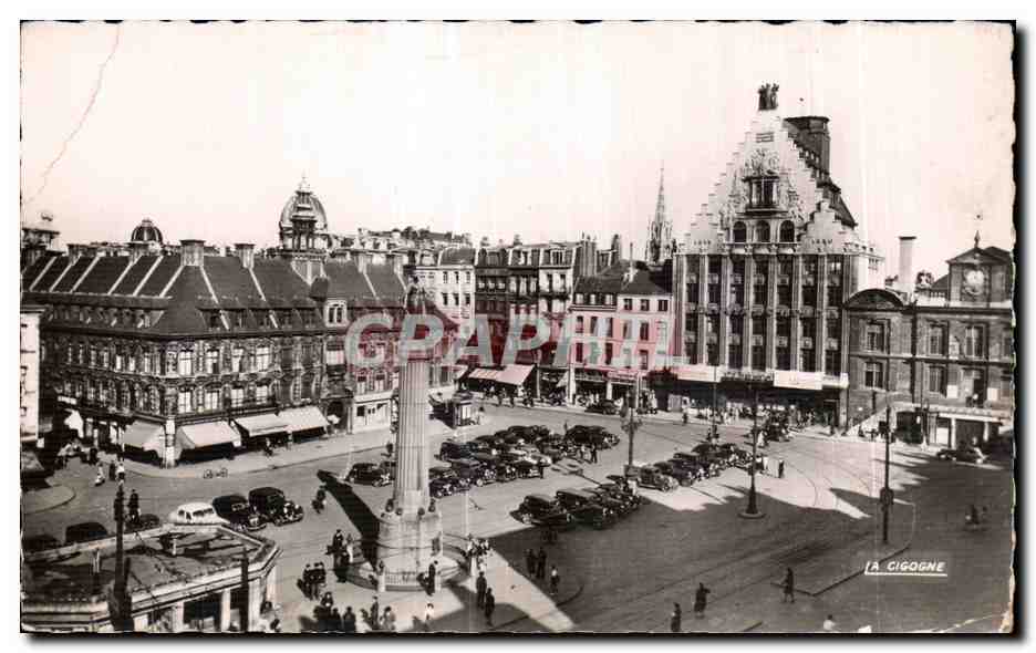 CPA Lille Nord La place du General de Gaulle