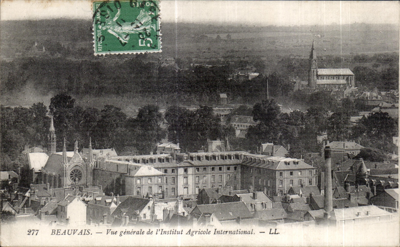 Beauvais — Vue générale de l'Institut Agricole International — LL
