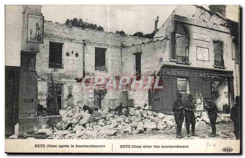 Betz (Oise) après le bombardement — détails des dégâts sur les bâtiments et présence de soldats — éditeur B.D. n° 60