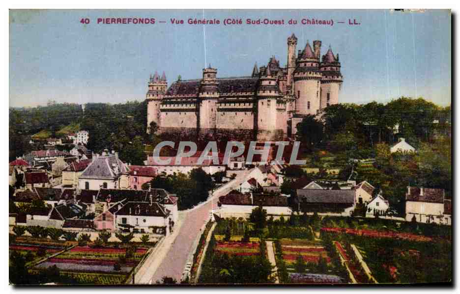 CPA Pierrefonds Vue Generale (Cote Sud Ouest du Chateau)