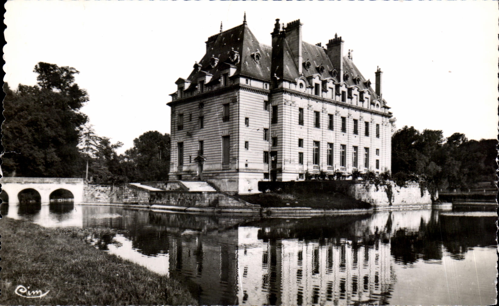 Château de Tracy-le-Val — Oise — éditeur Cim, n° de série non visible