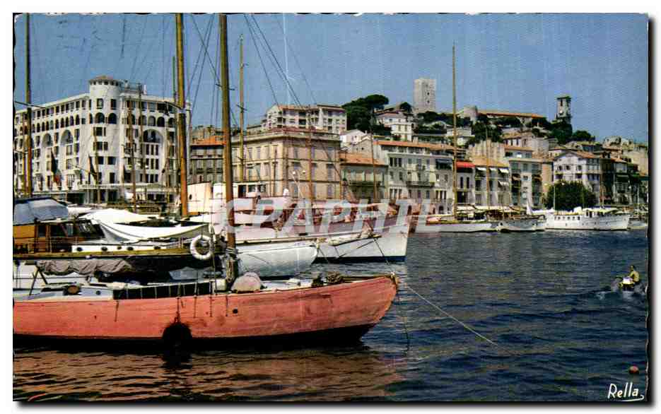 CPA La Cote d Azur Cannes L Hotel Mediterranee et le Quai St Rierre