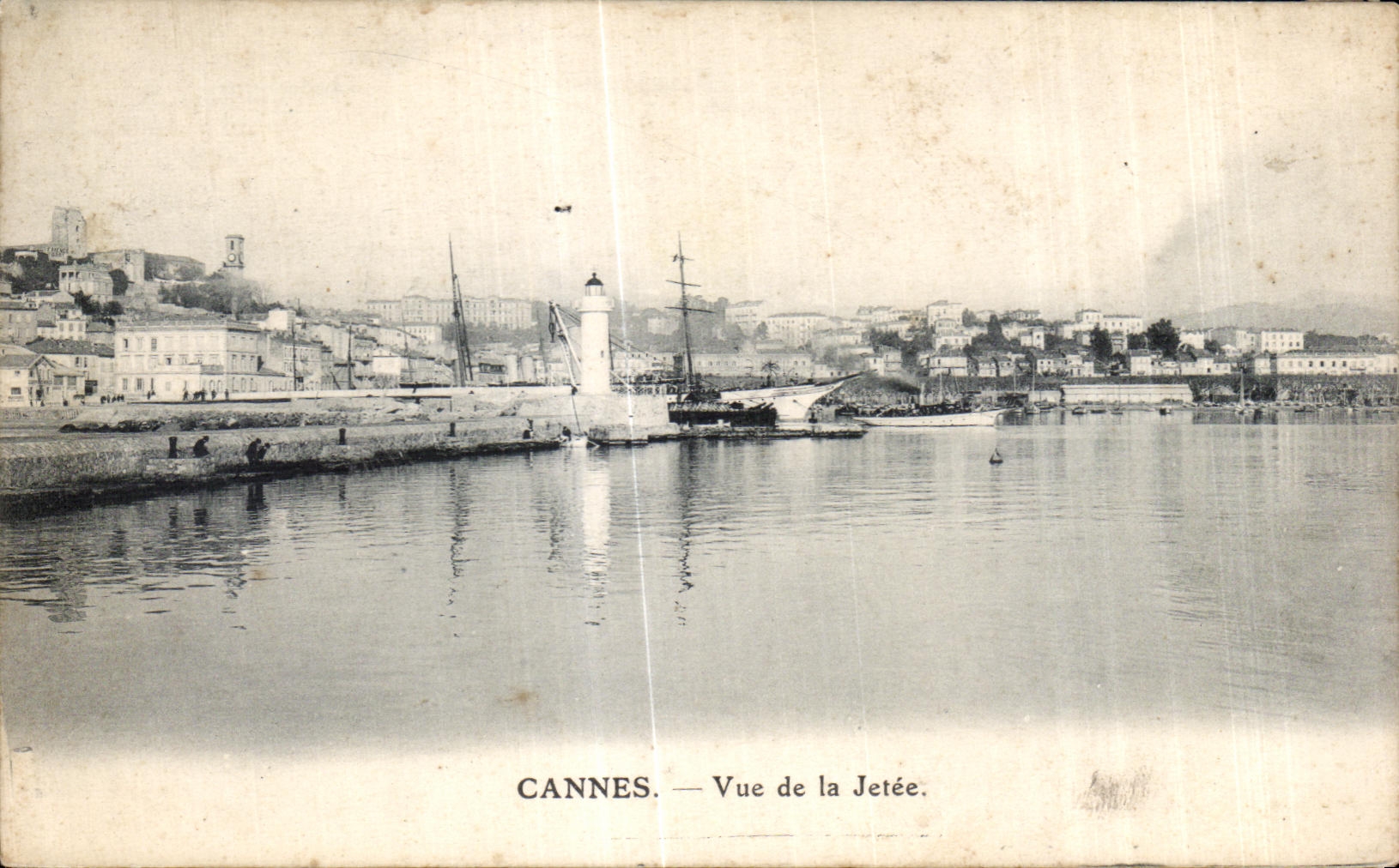 CPA Cannes Vue de la Jetee