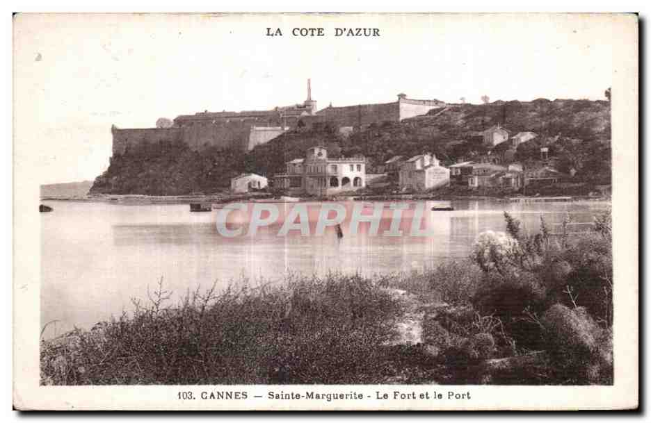 CPA Cannes Sainte Marguerite Le Fort et le Port