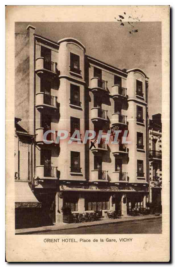 CPA Orient Hotel Place de la Gare Vichy