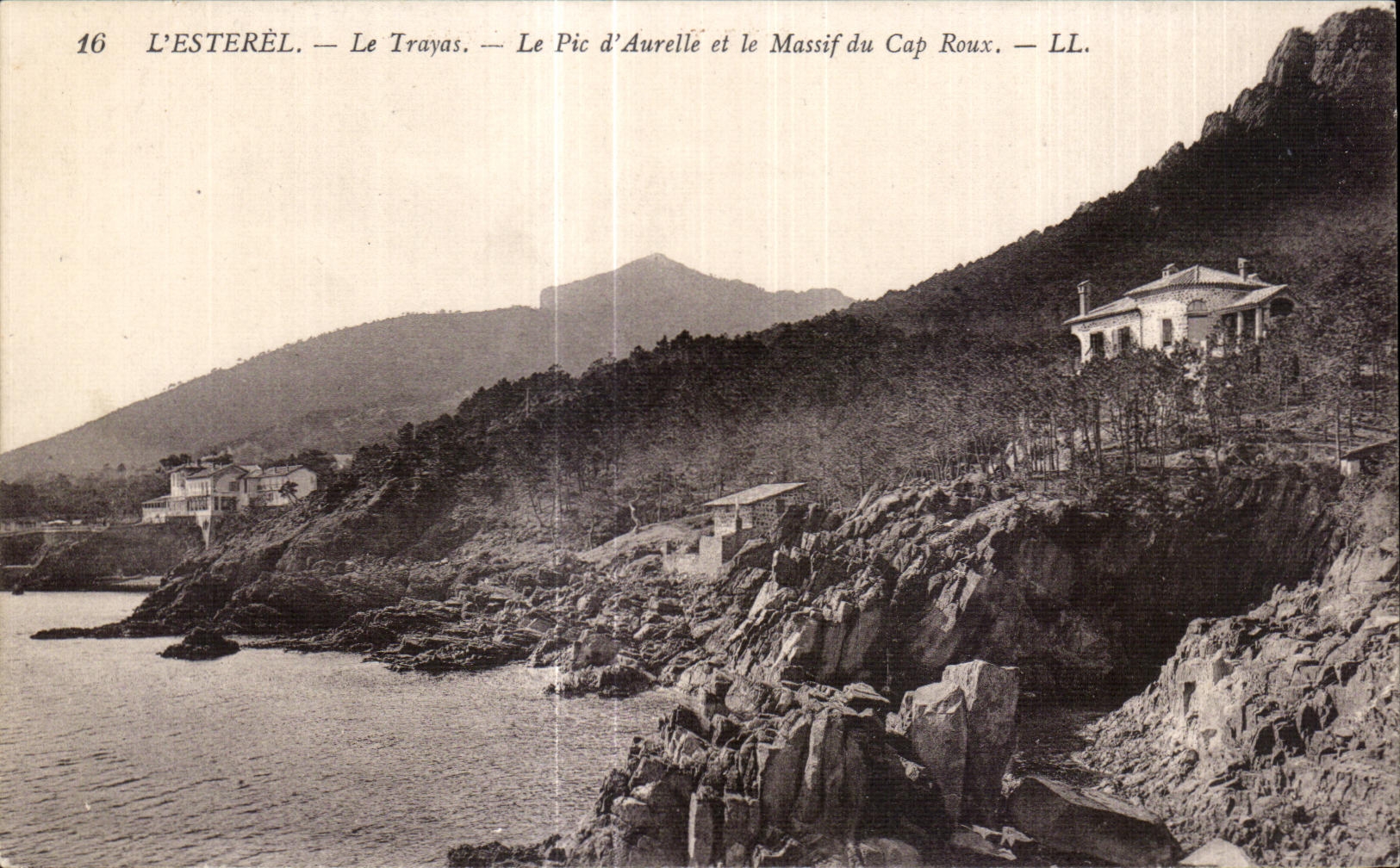 CPA L Esterel Le Trayas Le Pic d Aurelle et le Massif du Cap Roux