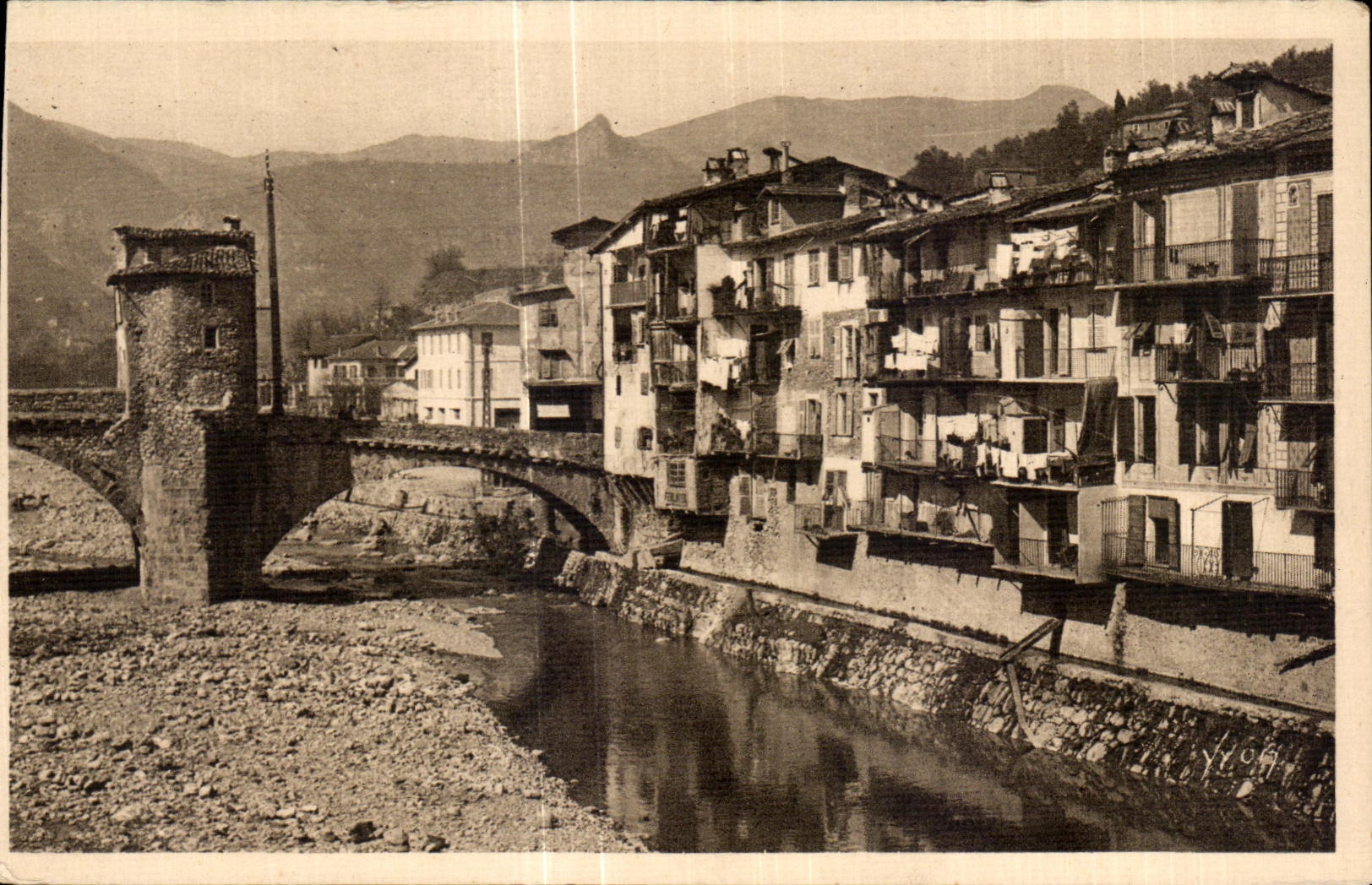 CPA Cote D Azur Sospel (Alpes Maritimes Vieilles Maisons sur la Bevera