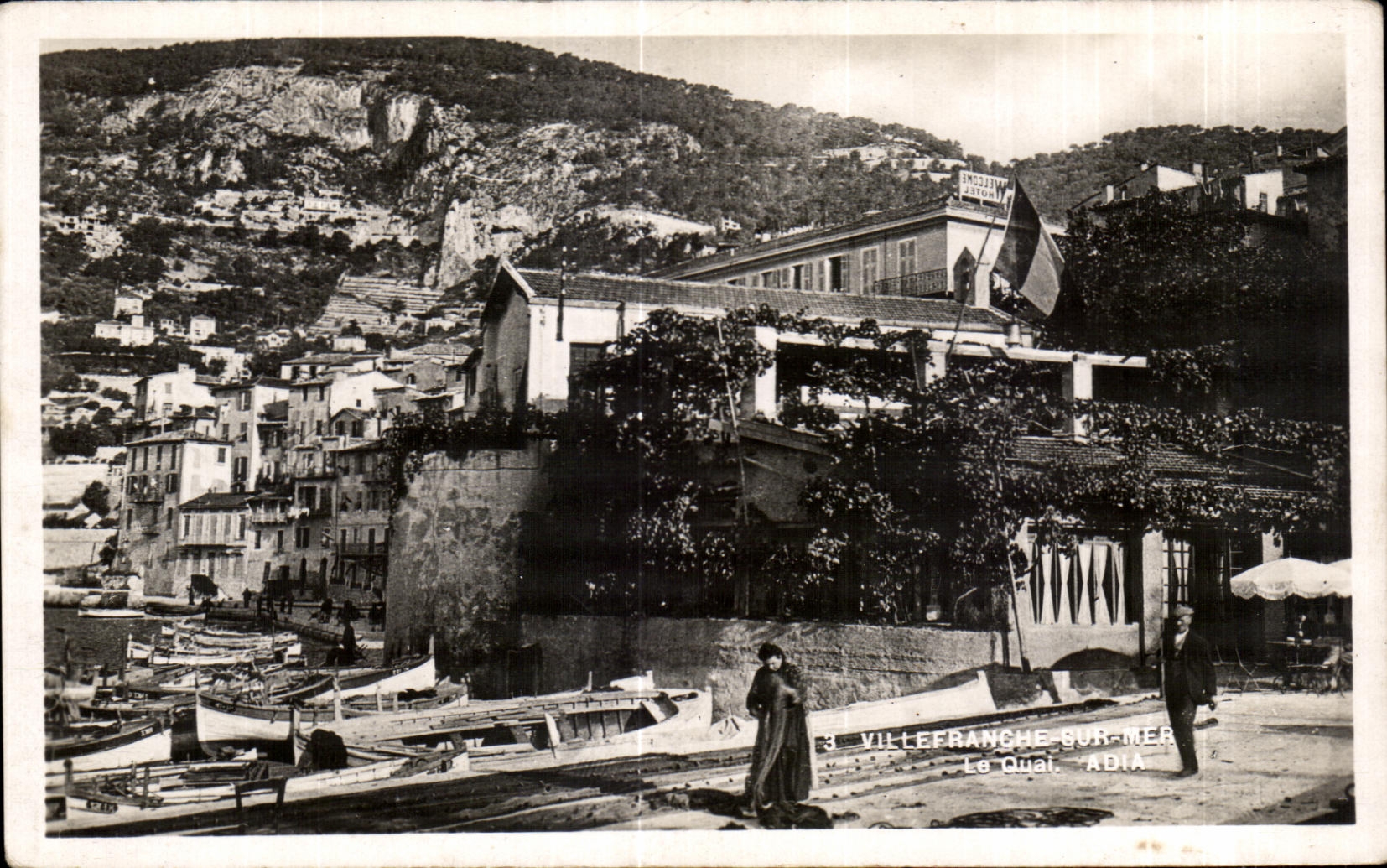 CPA Villefranche Sur Mer Le Quai