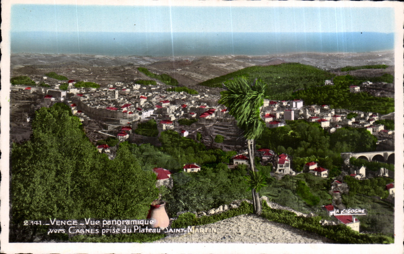 CPA Vence Vue panoramique vers Cagnes prise du Plateau Saint Martin