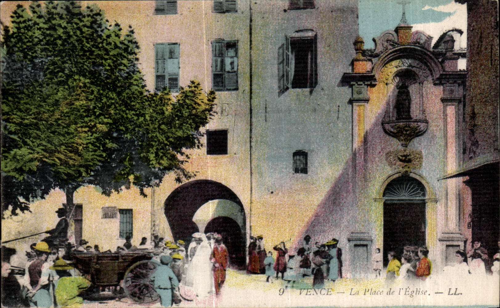 Vence — La Place de l'Église — LL. — n°9