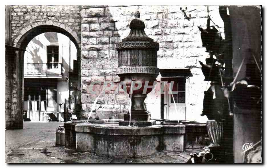 CPA Vence La Fontaine du Peyra