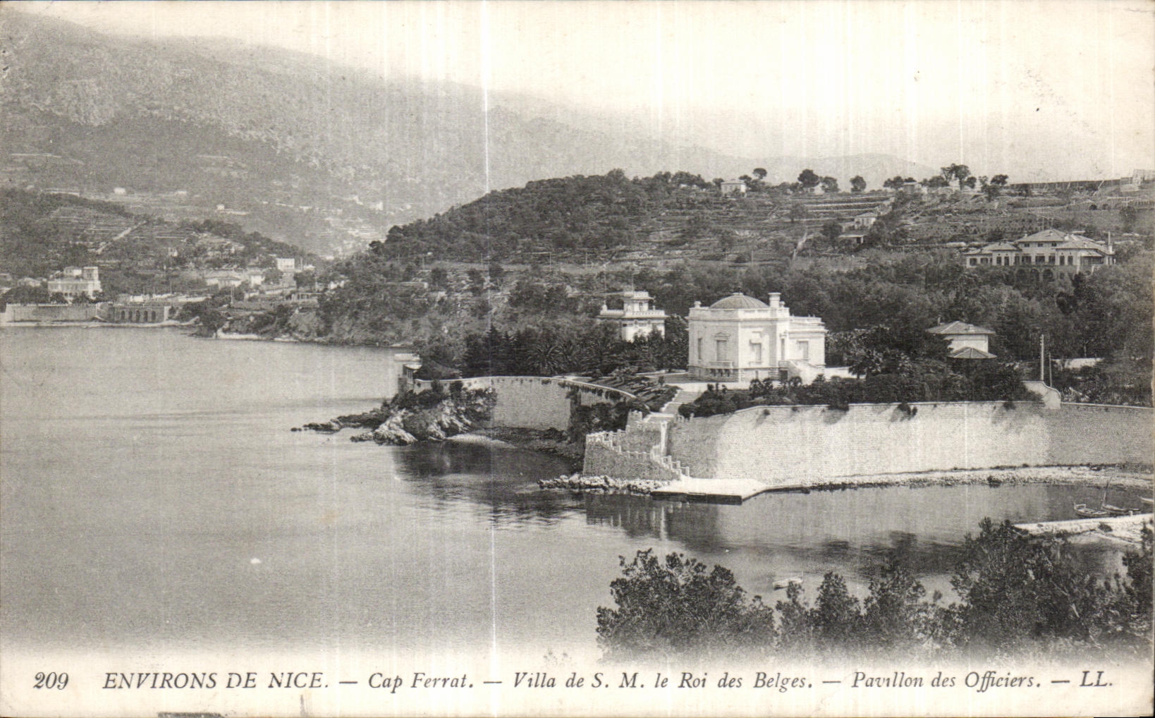 CPA Environs De Nice Cap Ferrat Villa de SM le roi des Belges Pavillon des officiers
