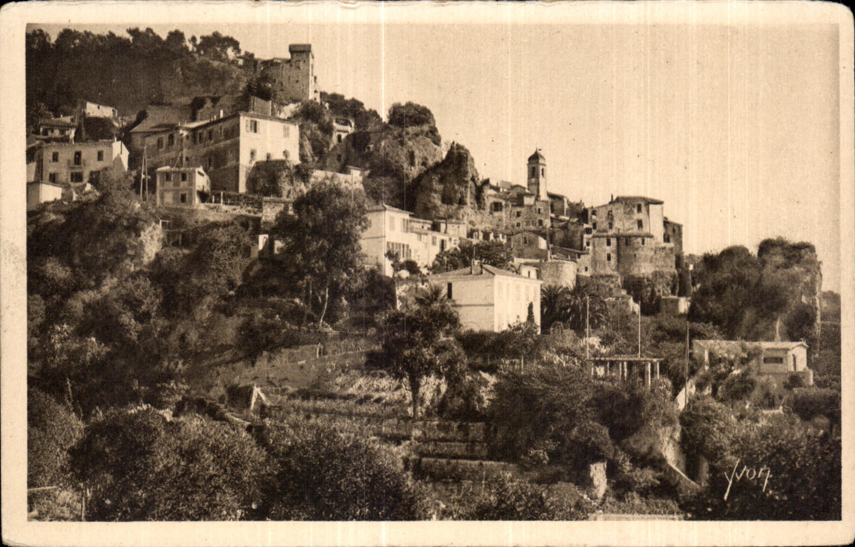 CPA Roquebrune Vue generale du Village