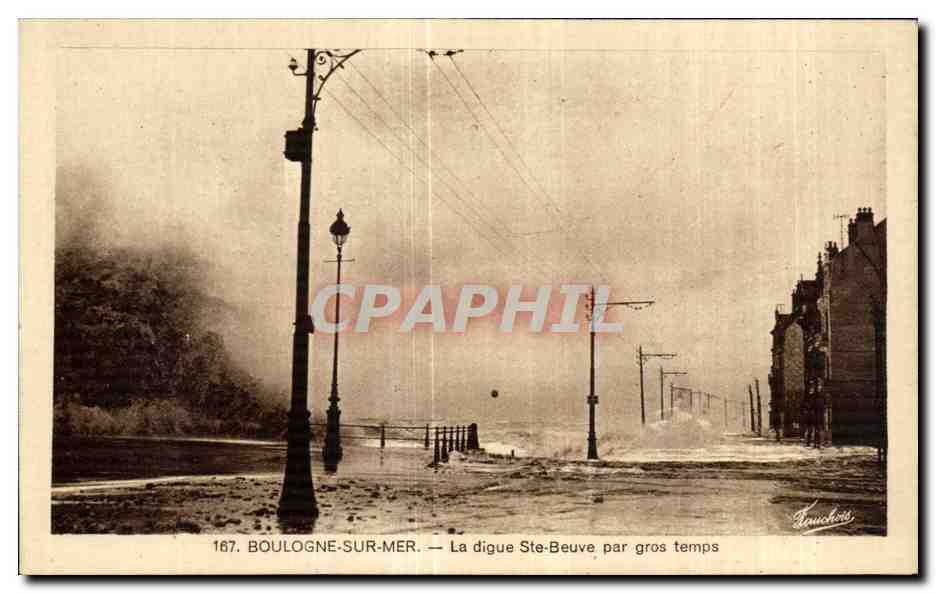 Boulogne-sur-Mer — De dijk Ste-Beuve bij stormweer — Fauchois