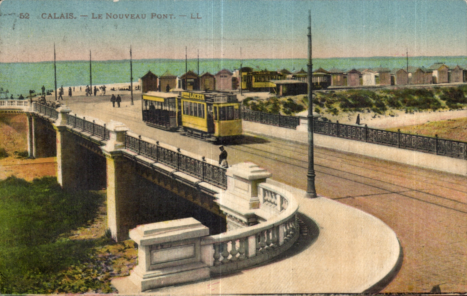 CPA Calais Le Nouveau Pont Tramway