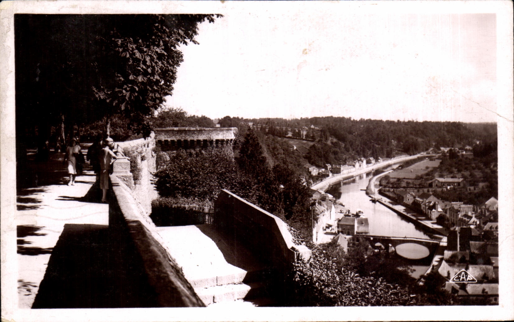 Dinan - La Tour Ste-Catherine et la Rance — A. P. Strassbourg