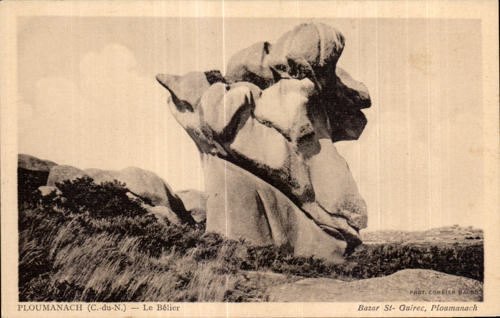 Ploumanach (C.-du-N.) — Le Bélîer — Fot. Combier Macon
