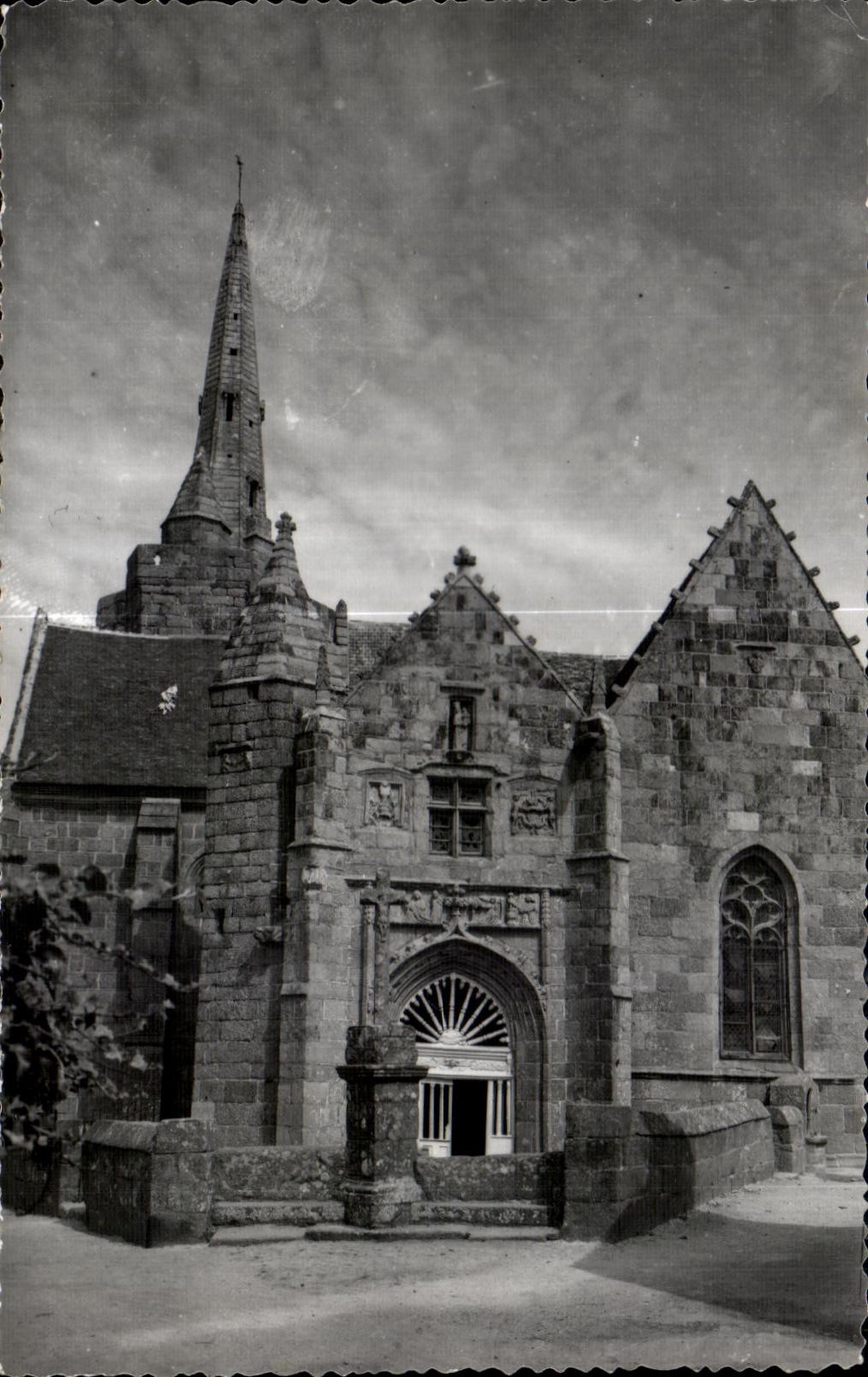 Perros-Guirec (C.-du-N.) — La Chapelle N.D. de la Clarté — Éditions STOLL Perros