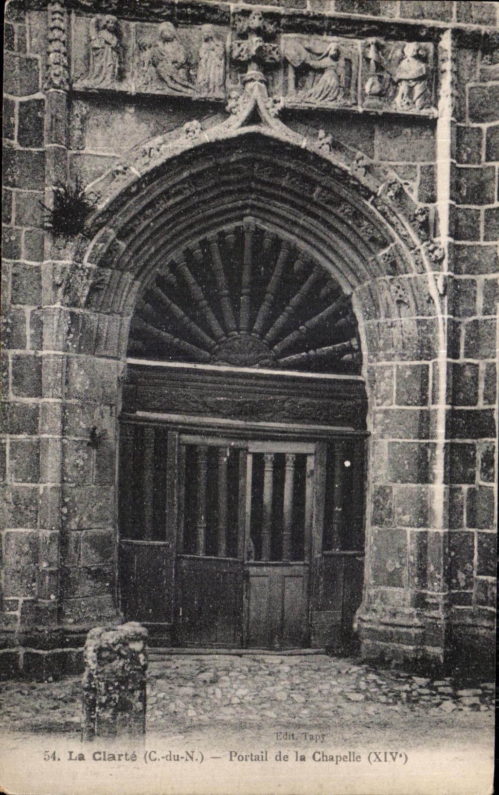 La Clarté (C.-du-N.) — Portail de la Chapelle (XIVe) — Edit. Tapy