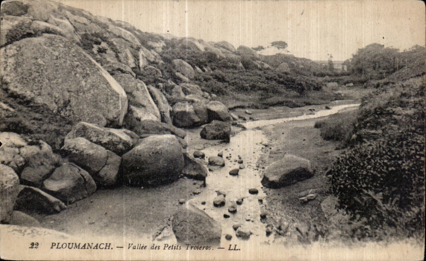 PLOUMANACH — Vallée des Petits Troïeros — LL.