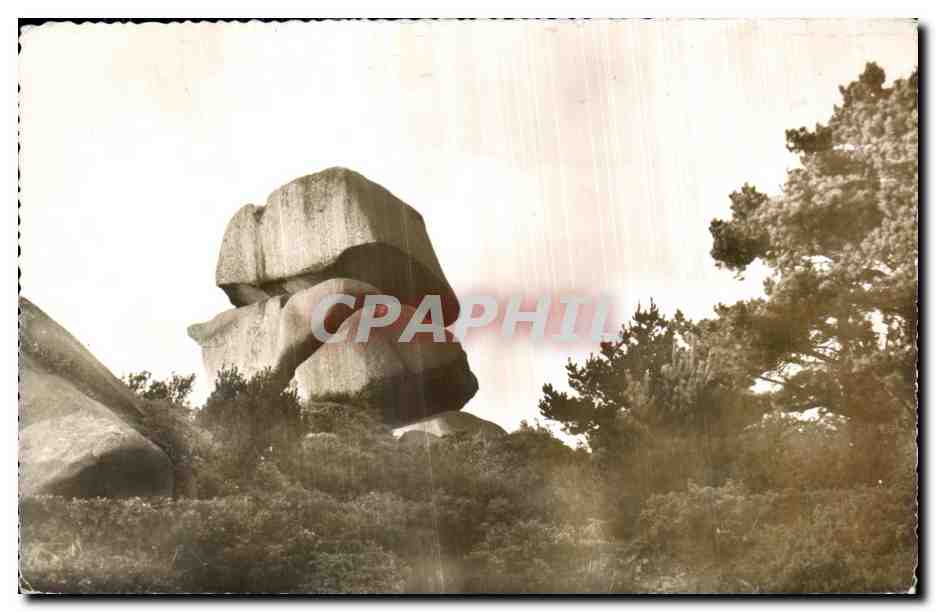 PLOUMANACH (C. du N.) — Parmi les Rochers Bizarres — « Le Chapeau de Napoléon » — Édition STOLL Perros-Guirec