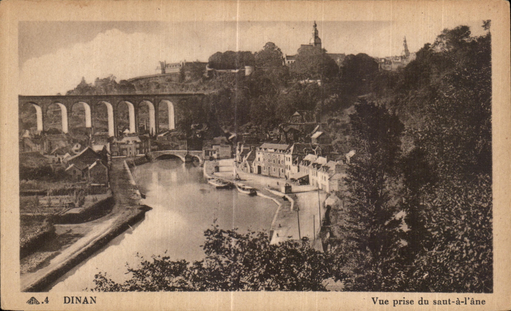 Dinan — Vue prise du saut-à-l'âne — Cie des Arts Photo-Mécaniques, Paris, n°4