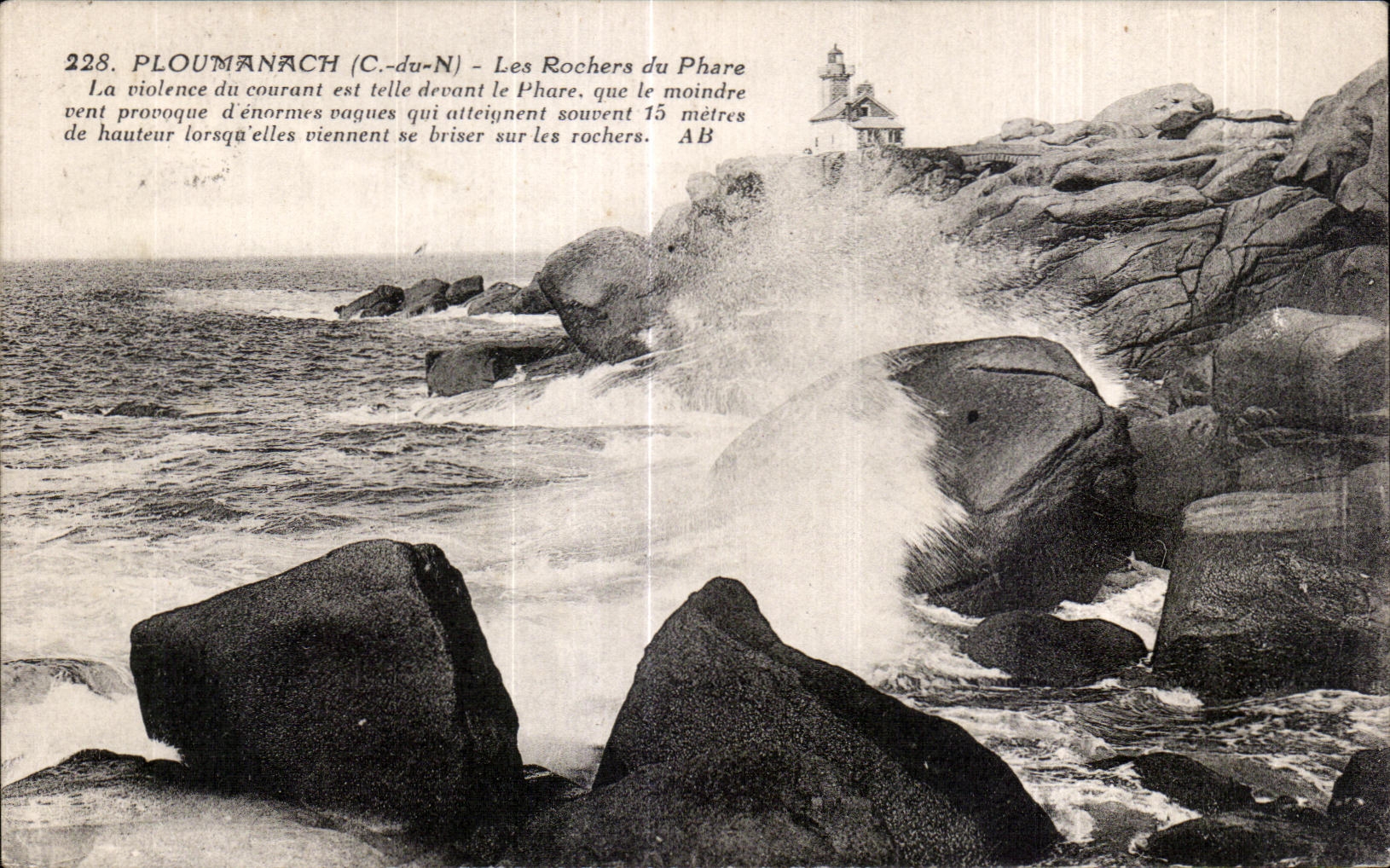 Ploumanach (C.-du-N) — Les Rochers du Phare — Phototype A. HUE, Angers