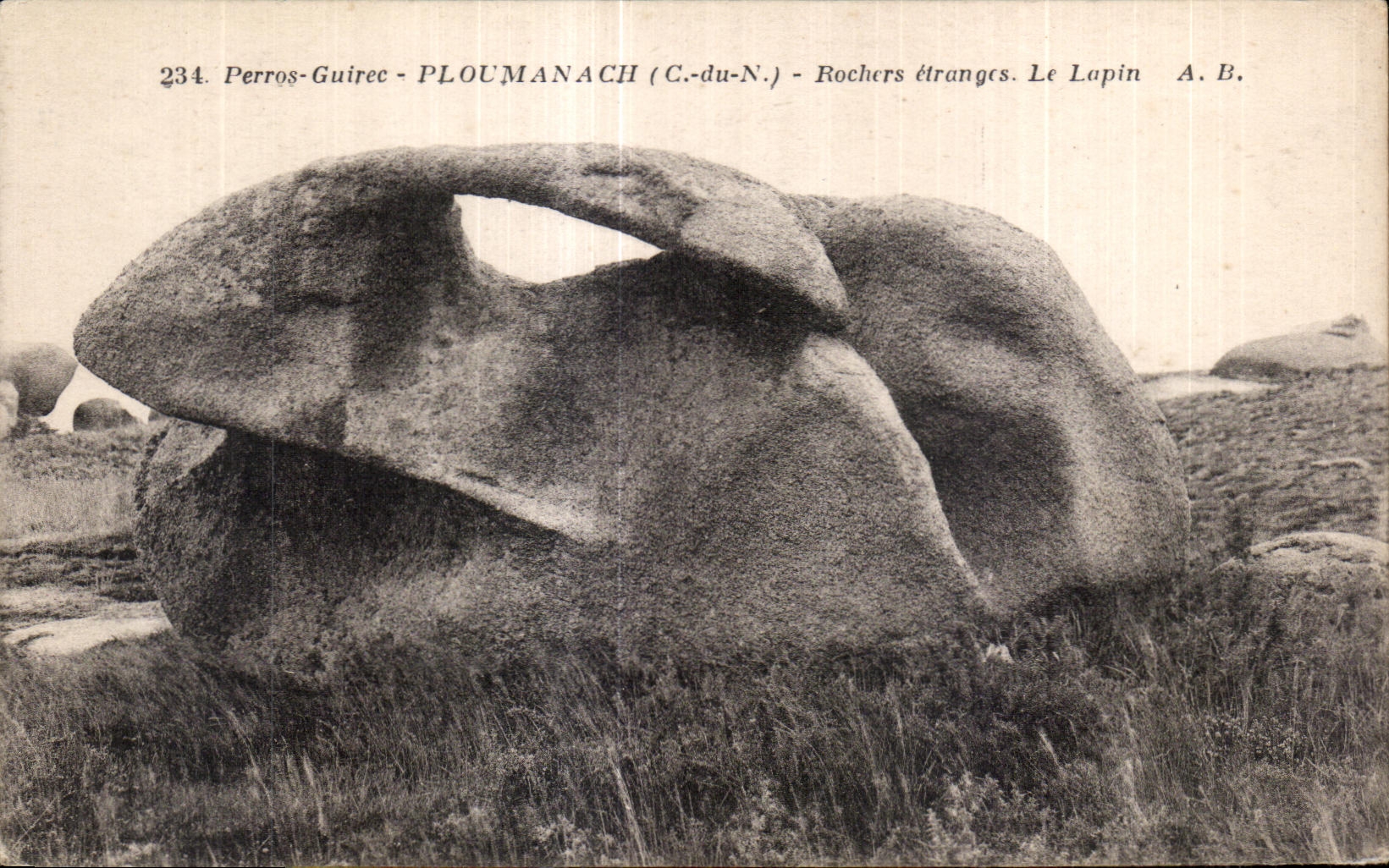 Perros-Guirec - PLOUMANACH (C.-du-N.) - Merkwürdige Felsen. Das Kaninchen - A. B.