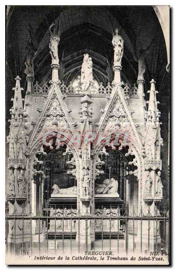 Treguier — Intérieur de la Cathédrale, le Tombeau de Saint-Yves — ND. Photo