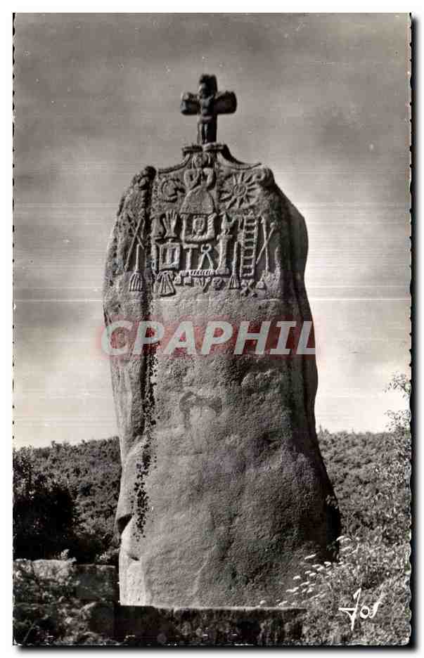 Menhir de Saint-Duzec — Monument mégalithique à Perros, Côtes-du-Nord — Éditions d'Art Jos. Boaré