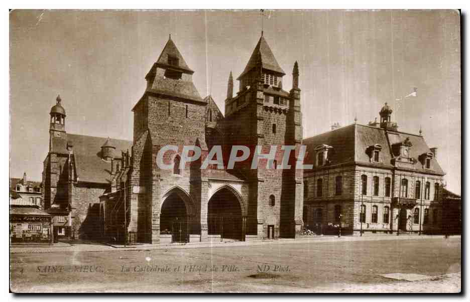 CPA Saint Brieuc La Cathyedrale et L Hotel le Ville