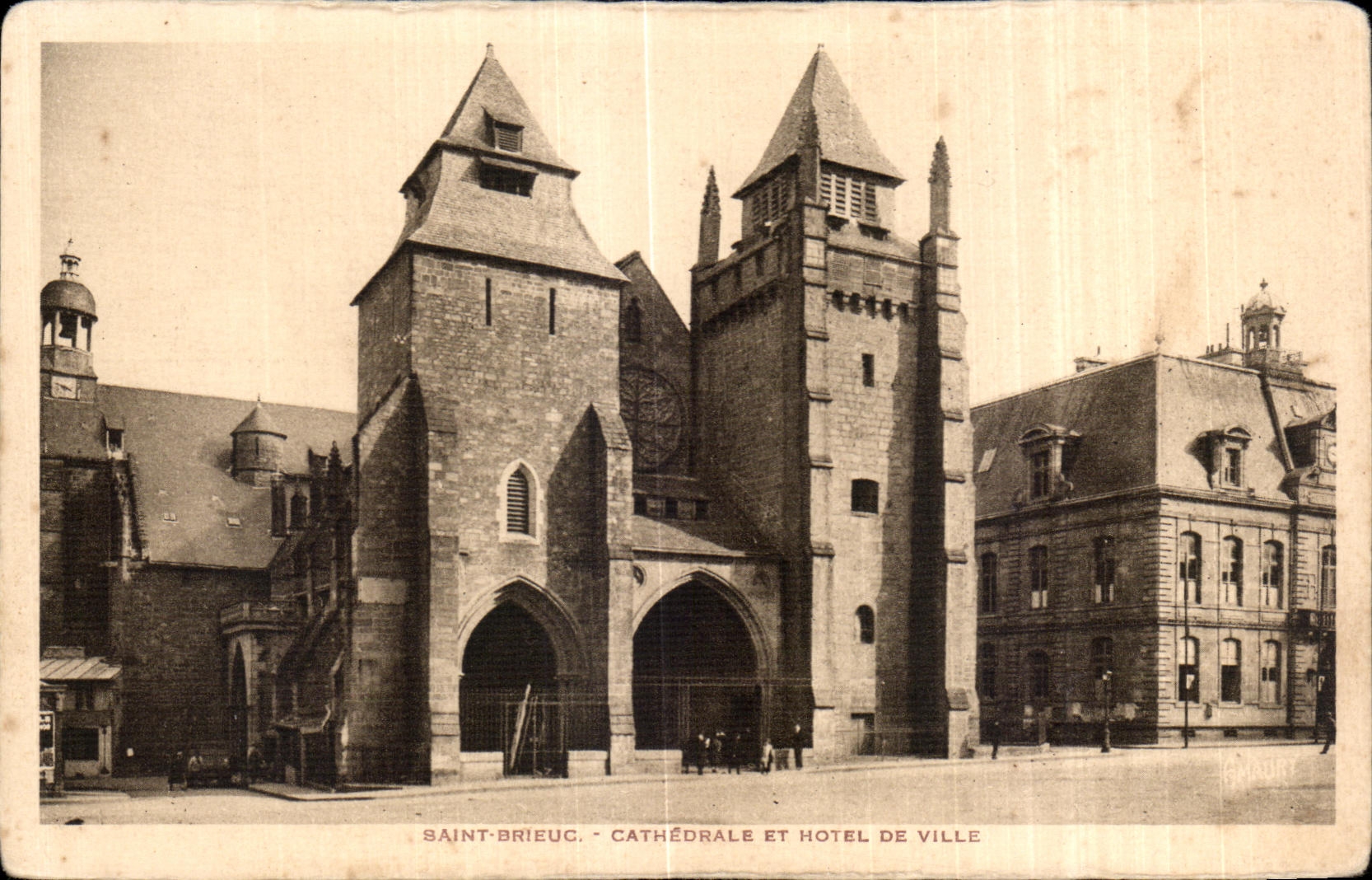 Saint-Brieuc - Cathédrale et Hôtel de Ville — Éditions E. Hamon