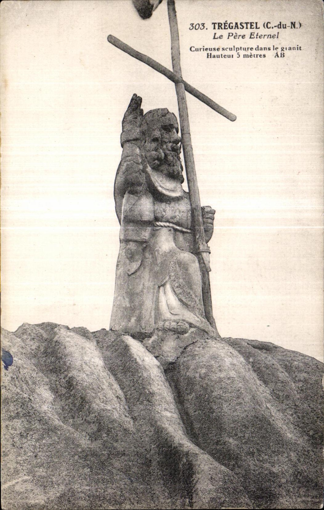 Trégastel (C.-du-N.) — Le Père Éternel, sculpture en granit de 5 mètres — série 303