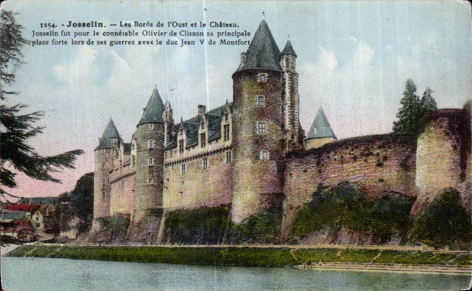 CPA Josselin Les Bords de I Oust et le Chateau Josselin fut pour le connetable Olivier de Clisson sa