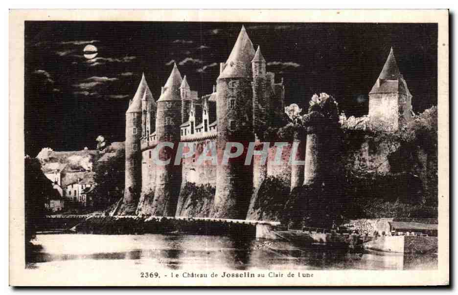 Le Château de Josselin au Clair de Lune — CPA n°2369 — éditeur non visible