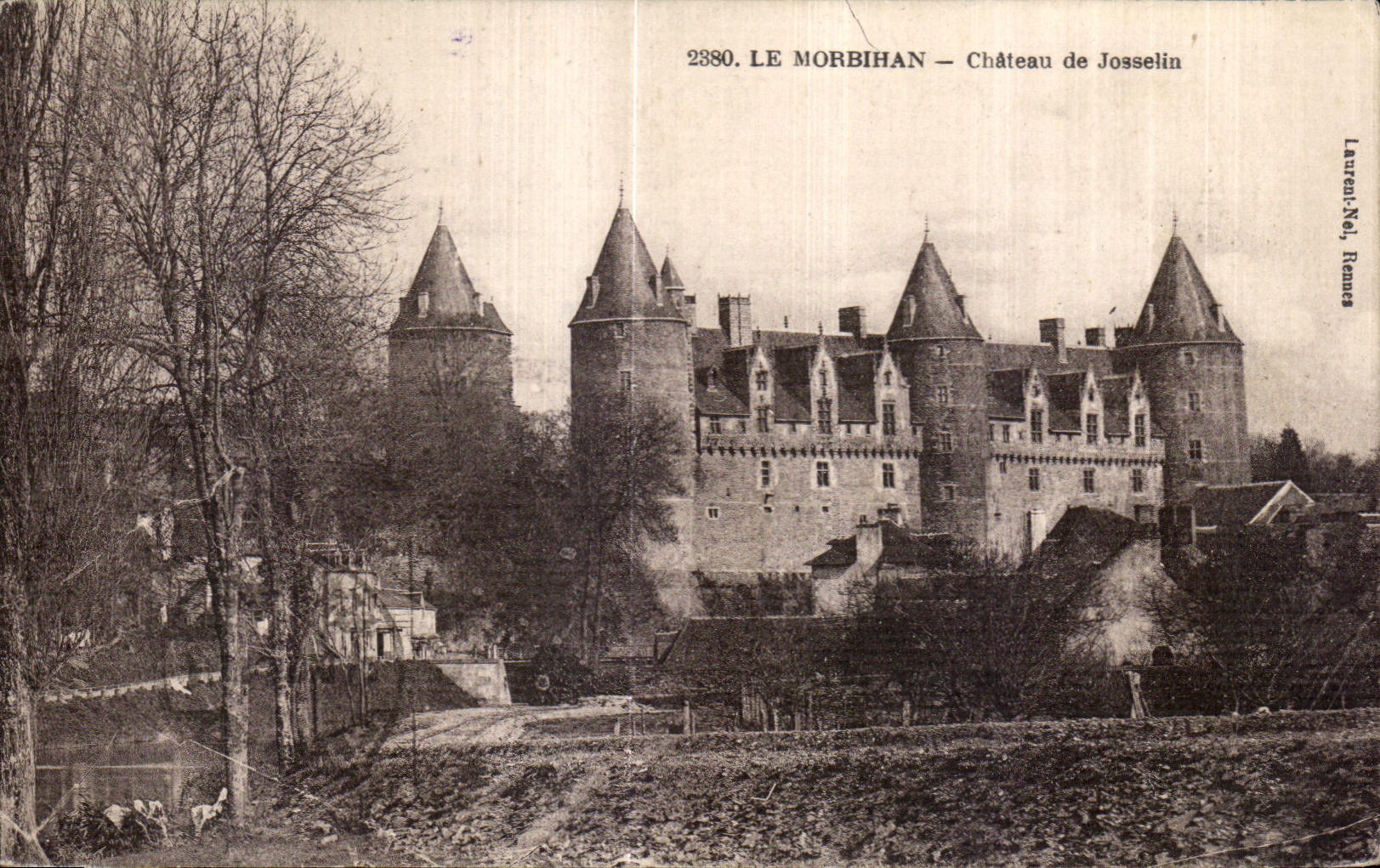 CPA Le Morbihan Chateau de Josselin