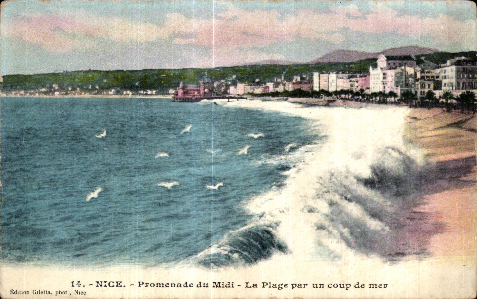 CPA Nice Promenade du Midi La Plage par un coup de mer