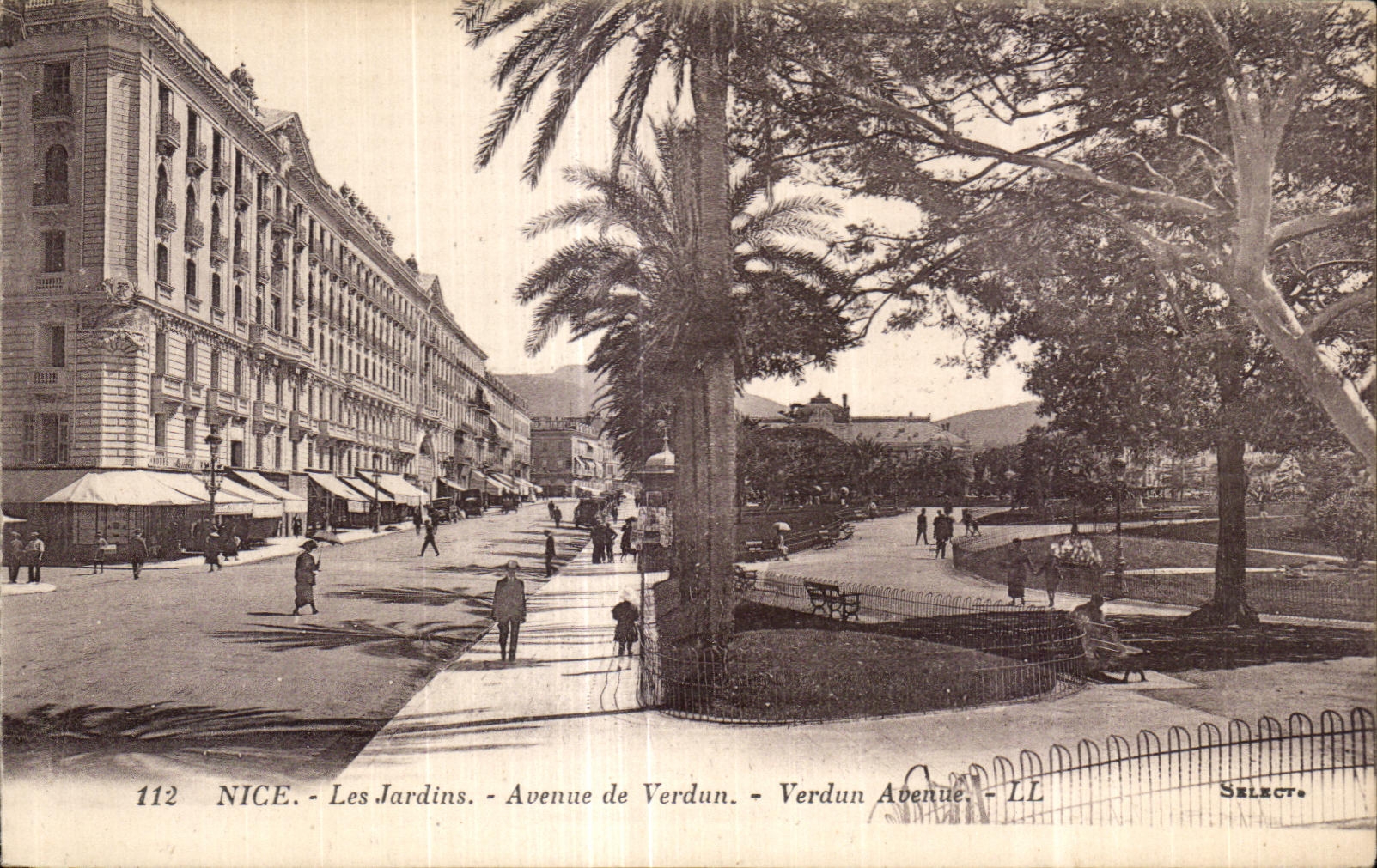 CPA Nice Les Jardins de Verdun Verdun Avenue