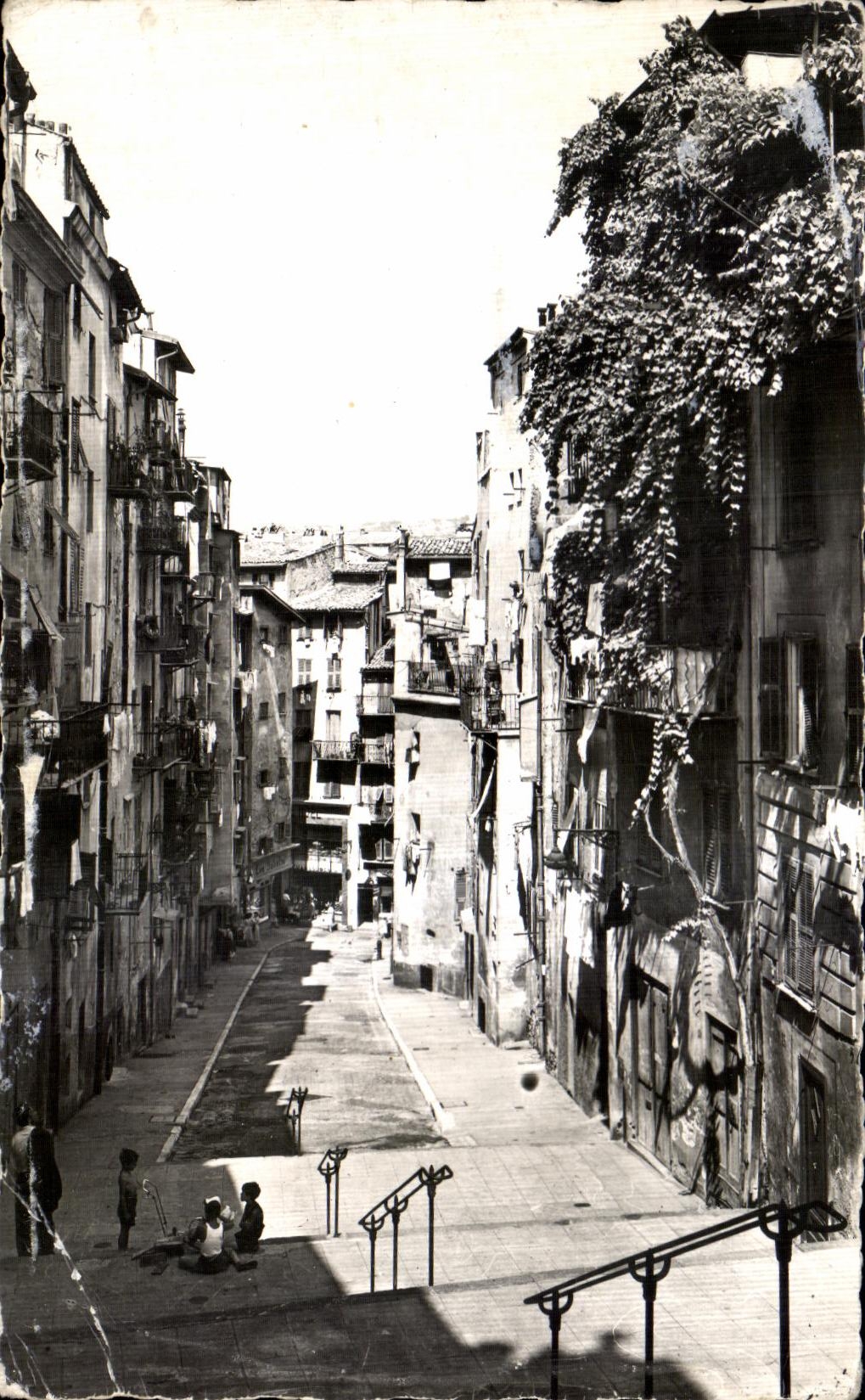 CPA La Cote D Azur Nice Un Coin de la Vieilla Ville