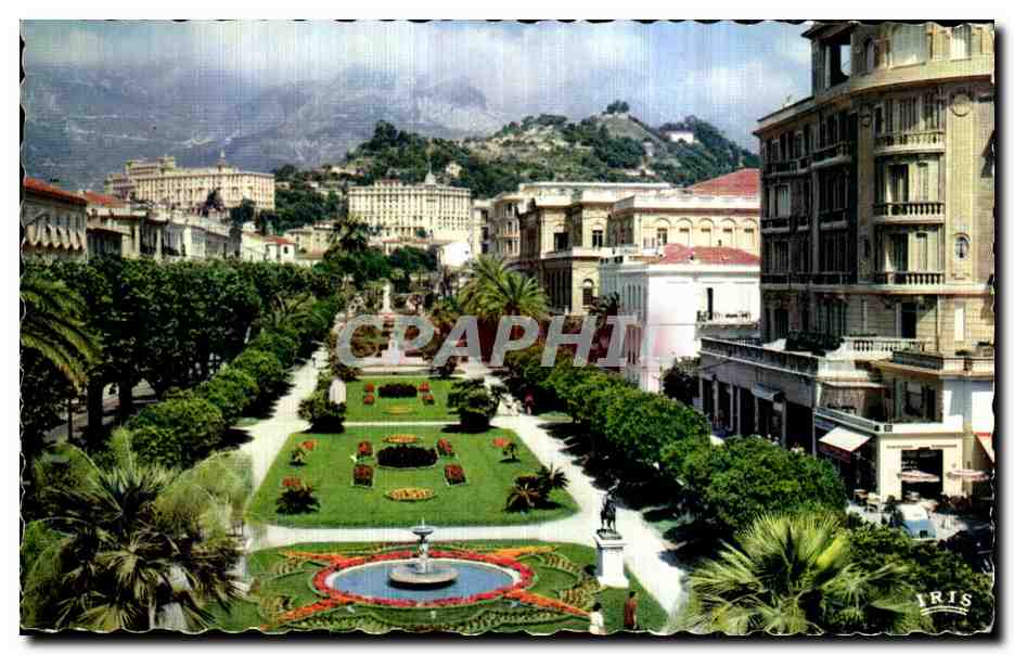 CPA Menton Vue d ensemble des Jardins Bioves