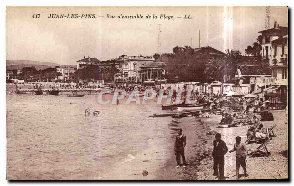CPA Juan les Pins Vue d Ensemble de la Plage