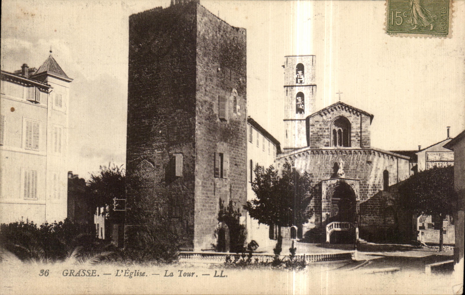 CPA Grasse L Eglise La Tour