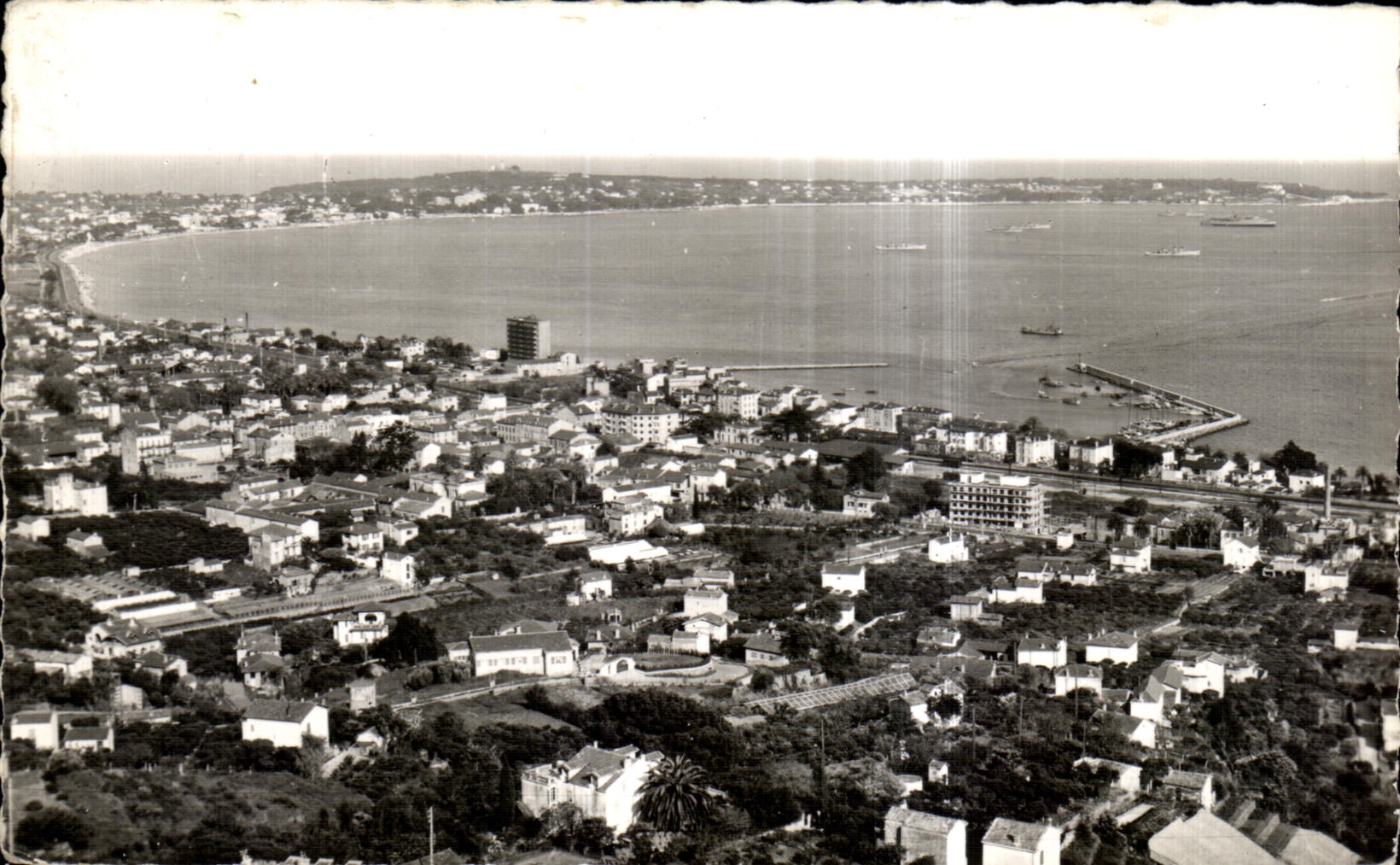 CPA La Cote D Azur Golfe Juan Vue generale