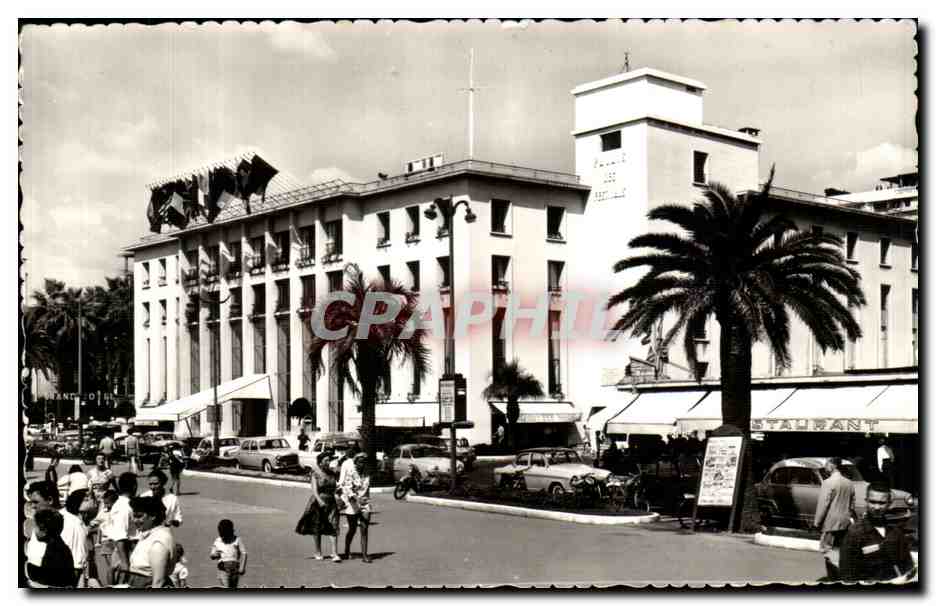 CPA La Cote D Azur Cannes La Palais des Festivals