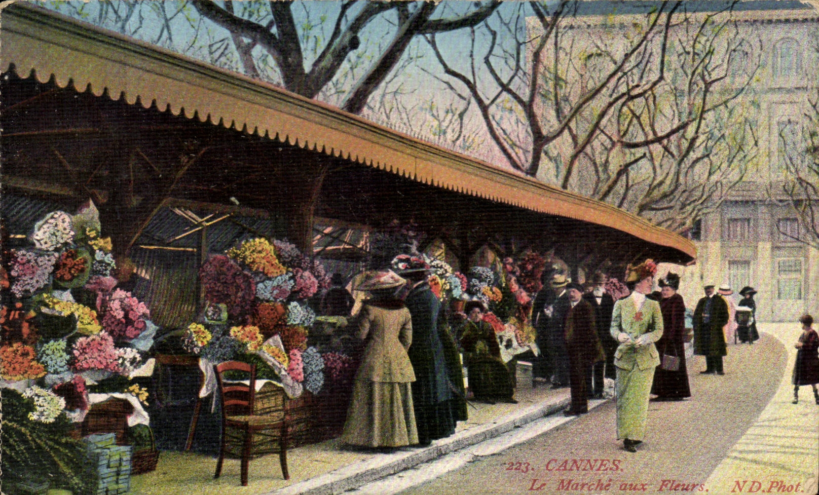 CANNES — Le Marché aux Fleurs — ND.Photo. n°223