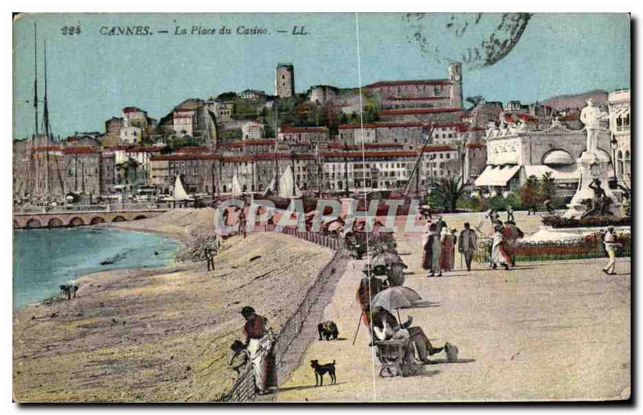 CANNES — La Place du Casino — LL. — N° 284
