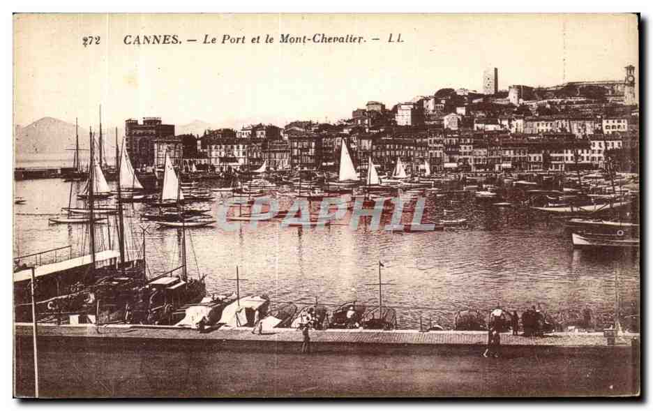 CPA Cannes Le Port et le Mont Chevaliver