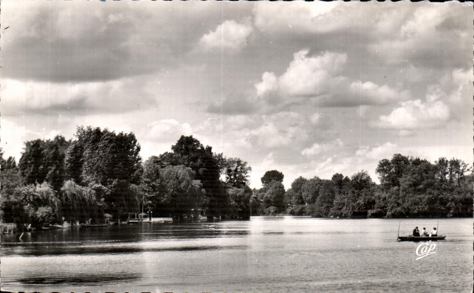 Enghien-les-Bains — Un coin du Lac — Cap