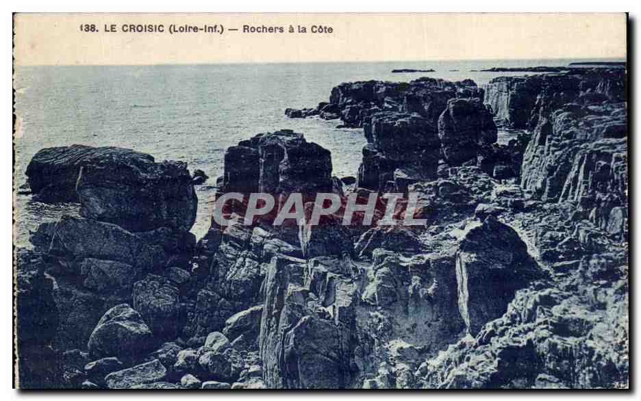 CPA Le Croisic Loire inf Rochers a la Cote